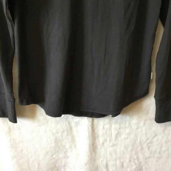 UpWest Dark Gray Long Sleeve V-Neck Top - Picture 7 of 11